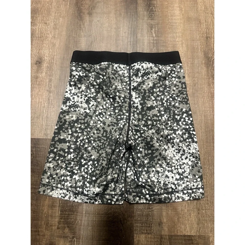 Nike Pro Gray Black‎ Biker Shorts Small